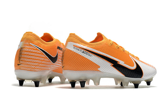 Chuteira Campo Nike Mercurial Vapor 13 Elite SG-PRO Anti Clog Branco e Laranja