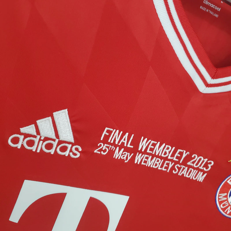 Camisa Manga Longa Bayern de Munique Champions League 2013/14 Adidas - Vermelha